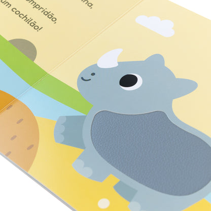 Livrinho com Texturas, Conhecendo o Safari - Buba